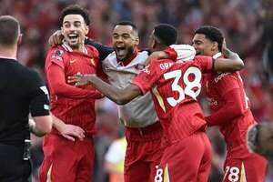 ¡Liverpool campeón! Goleada al Tottenham sella el título de la Premier League - Fútbol de la Premier League - ABC Color