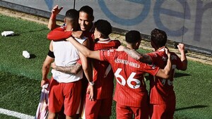 Liverpool golea y se proclama campeón de la Premier League