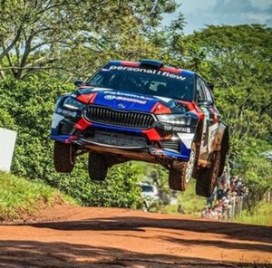 Miguel Zaldivar se impone en el rally de Cordillera