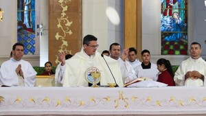 Piden orar por la dignidad de familias y su calidad de vida