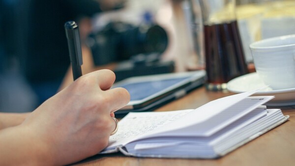 El estrés laboral mata a más de 10.000 personas al año en Europa, según estudio