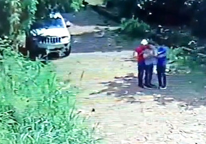 Delincuentes asaltan a asunceno y roban USD 15.000, un celular y sus documentos - La Clave