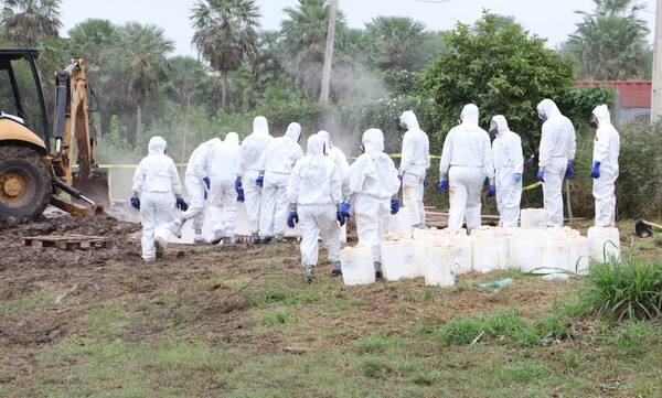 Paraguay realiza primera eliminación segura de precursores químicos incautados al narcotráfico - .::Agencia IP::.