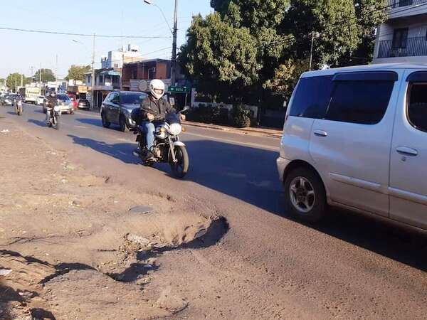MOPC dice que es posible reducir de 10 a 3 años el ciclo de las obras públicas - Economía - ABC Color