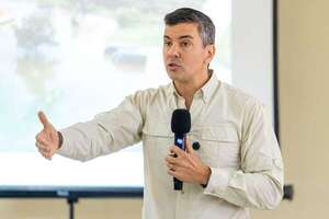 Diputado: a Peña “no le dieron permiso” para ir a despedir al Papa  - La Primera Mañana - ABC Color