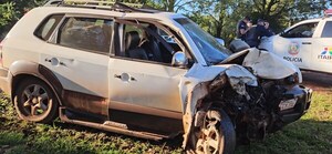 Seis lesionados y graves daños materiales tras choque por presunto adelantamiento indebido en Trinidad