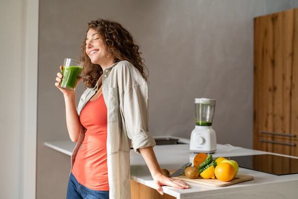 Cómo hacer un detox natural sin dietas extremas ni suplementos - Estilo de vida - ABC Color
