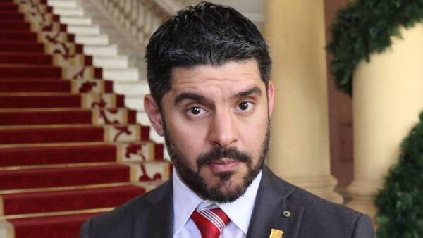 Organización denuncia ante Fiscalía hechos de corrupción en la Comuna de Asunción