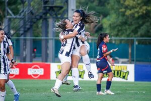 Libertad logró un gran triunfo ante Cerro Porteño y se mantiene en la lucha por el titulo - 1000 Noticias