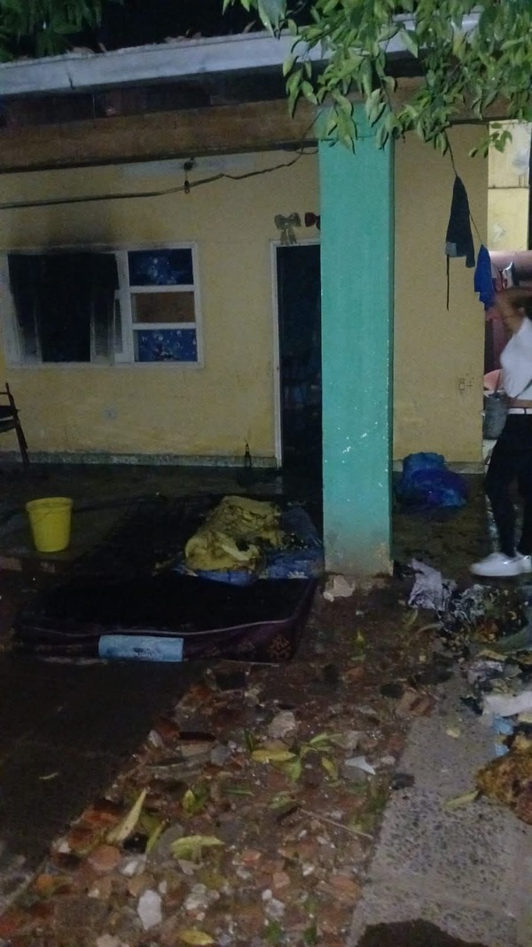 Hombre prendió fuego a la casa de su expareja - 1000 Noticias