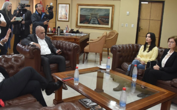 Familiares de Lalo Gomes denuncian apoderamiento de bienes sin respetar la ley