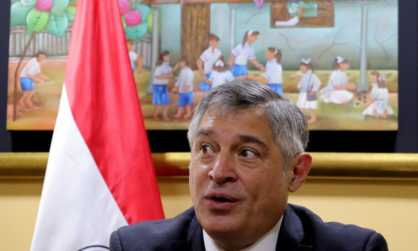 Edgar Olmedo solicitará informe al ministro de Educación tras anulación de admisión de 2.300 estudiantes - OviedoPress