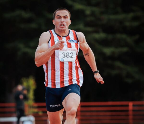 Corredor paraguayo gana medalla de oro en sudamericano de Atletismo - .::Agencia IP::.