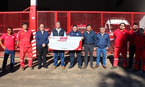 Municipalidad transfiere fondos a bomberos voluntarios de Coronel Oviedo - Noticiero Paraguay