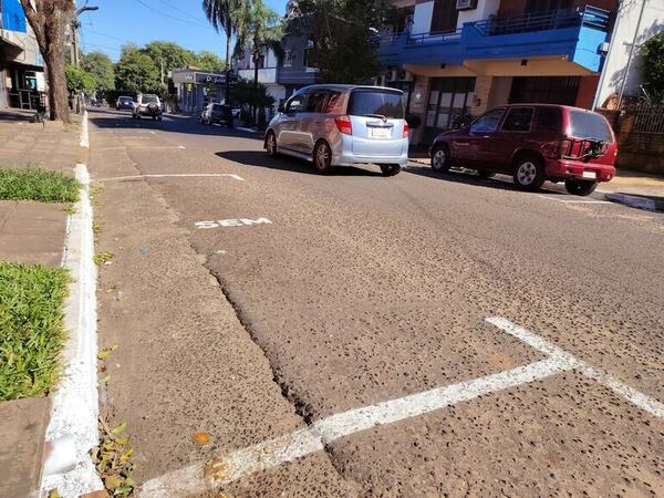 AUDIO. En Encarnación se manifiestan contra el estacionamiento tarifado - Periodísticamente - ABC Color
