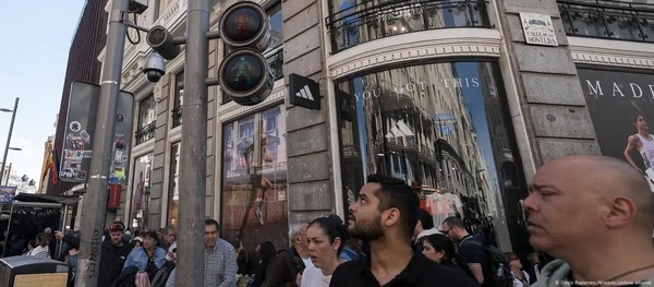 España: Sánchez espera que servicio eléctrico se restablezca pronto - ADN Digital