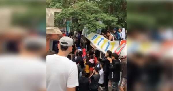 Diario HOY | Entre cánticos y disparos, despiden a joven asaltante baleado por repartidor