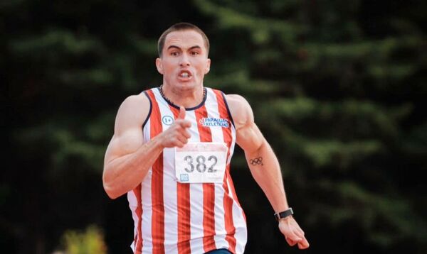 Corredor paraguayo gana medalla de oro en Argentina •