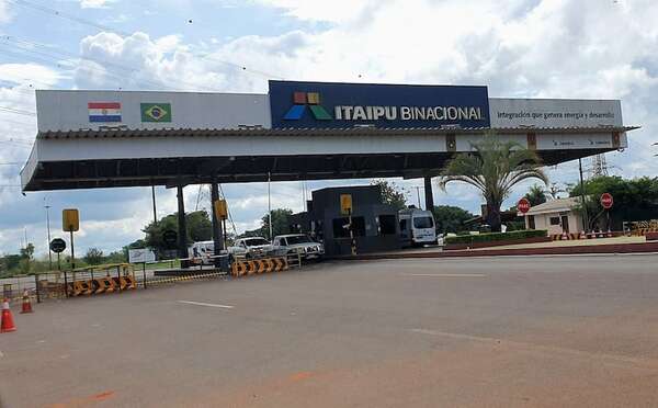 Fundación PTI-PY lidera el fondeo de Itaipú que burla todos los controles - Política - ABC Color