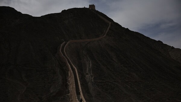 Arqueólogos hallan nueve secciones ocultas de la Gran Muralla en el centro de China