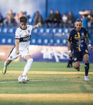 El Decano no pudo ante Trinidense: igualaron 1-1 en Villa Elisa - trece