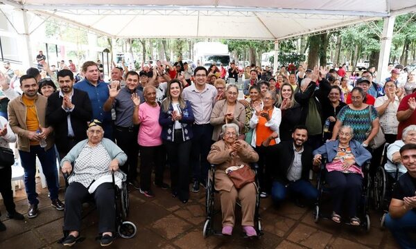 Gestión conjunta hace posible atención integral a decenas de adultos mayores en la Gobernación – Diario TNPRESS