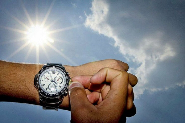 Reculada: revelan que cartistas ya hablan de derogar ley de horario de verano - Noticiero Paraguay