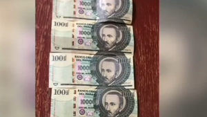 Pareja detenida por intentar pagar con billetes falsos de G. 100.000 en feria de Capiatá