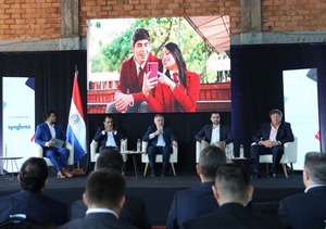 MEC lanzó "Jóvenes Conectados" iniciativa que brindará herramientas digitales a 30.000 estudiantes - .::Agencia IP::.