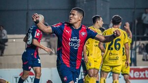 Guaraní y Cerro Porteño acortan distancia tras la "frenada" de Libertad