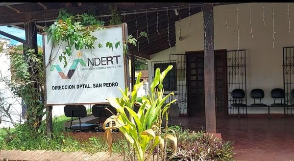 Habitantes de San Pedro se niegan a que Indert mude sus oficinas - ADN Digital