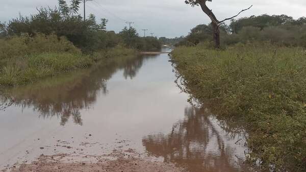 San Carlos del Apa: continúa crítica la zona debido al desborde del río Apa y un estero - Nacionales - ABC Color