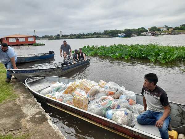 Familias de Carmelo Peralta reciben alimentos por parte del SEN - trece