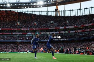 Versus / PSG da el primer golpe en Londres y se acerca a la final de la Champions