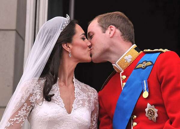 William de Inglaterra y Kate Middleton celebran sus Bodas de Marfil - Gente - ABC Color