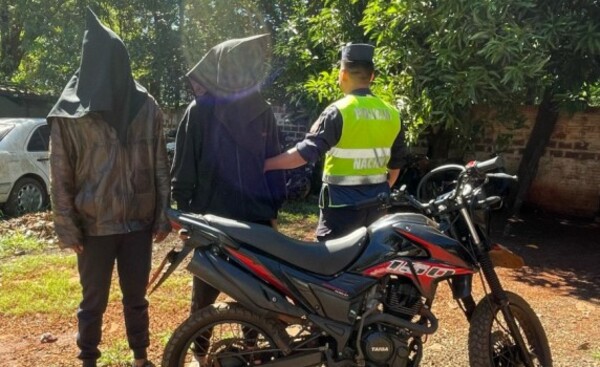 Aprehenden a dos sospechosos de robo agravado en Minga Guazú