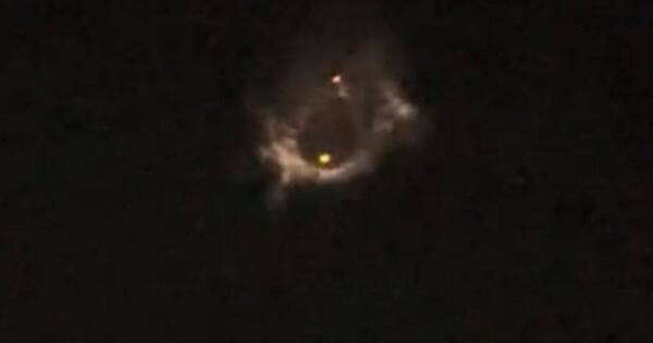 [VIDEO] Se sacudió la tierra y después he’i que filmó “algo” en el cielo: “miren lo que estoy mirando”