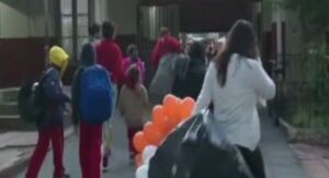 Debaten sobre el horario escolar: proponen volver al esquema de verano e invierno - SNT