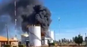Reportan incendio en fábrica alcoholera en Paraguarí - SNT