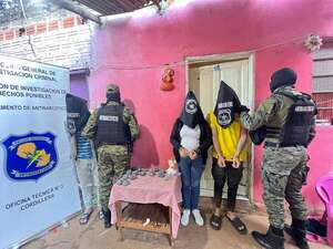 Caacupé: allanan vivienda que operaba como foco de drogas cerca de una escuela - Policiales - ABC Color
