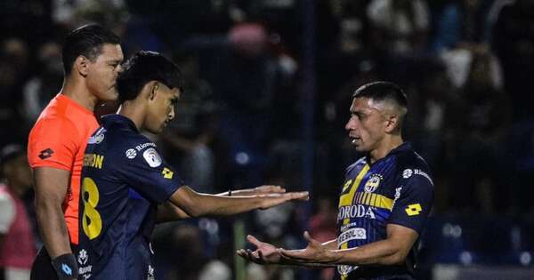 La Nación / Un soñado debut con solo 15 años
