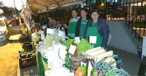 Pequeños productores ofertan productos sin intermediarios en tres ferias simultáneas - .::Agencia IP::.
