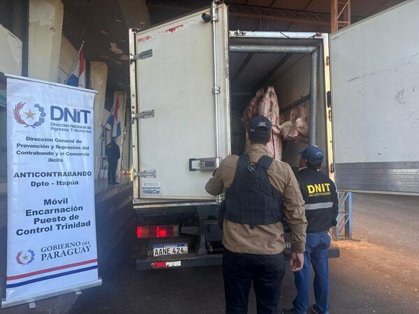 Se suspende el asado: Incautan gran cantidad de carne porcina con documentación vencida