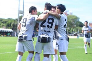 Versus / La fecha 5 dejó a Tacuary como único líder de la División Intermedia 2025