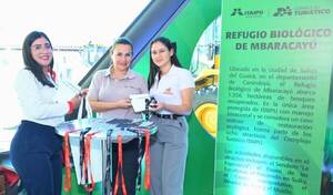 ITAIPU presenta sus múltiples acciones ambientales y turísticas en la Expo Santa Rita 2025