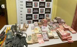 Le fue súper… ¡mal! Entró como rata y cayó al rato: fue a la tesorería y lo pilló la Policía