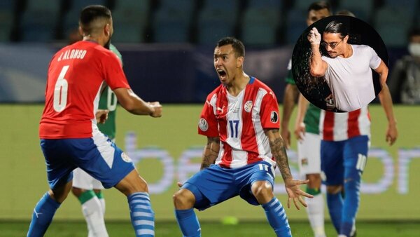 Versus / Un jugador albirrojo pasó por el local del famoso chef Salt Bae