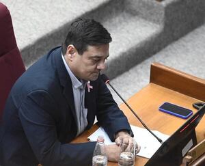 Fiscal busca indicios para construir hipótesis sobre “la mafia de los tomógrafos”  - Nacionales - ABC Color