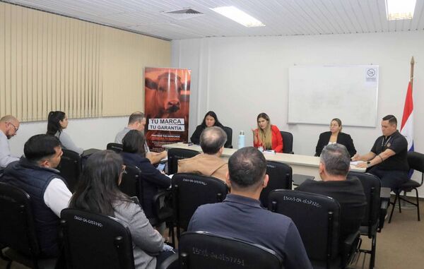 Mesa de trabajo entre Dirección de Marcas y Señales de Ganado, ARP y Senacsa