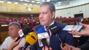 Senador dice que no hay condiciones para aceptar el cargo de ministro de Salud